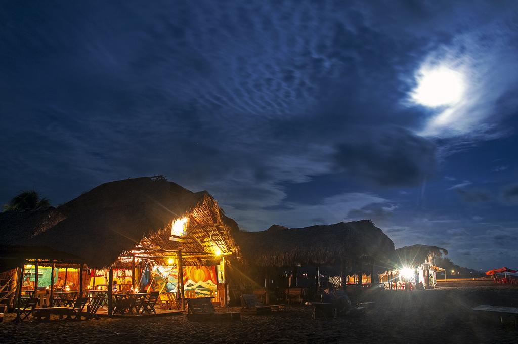 Hotel El Delfin มอนเตริโก ห้อง รูปภาพ